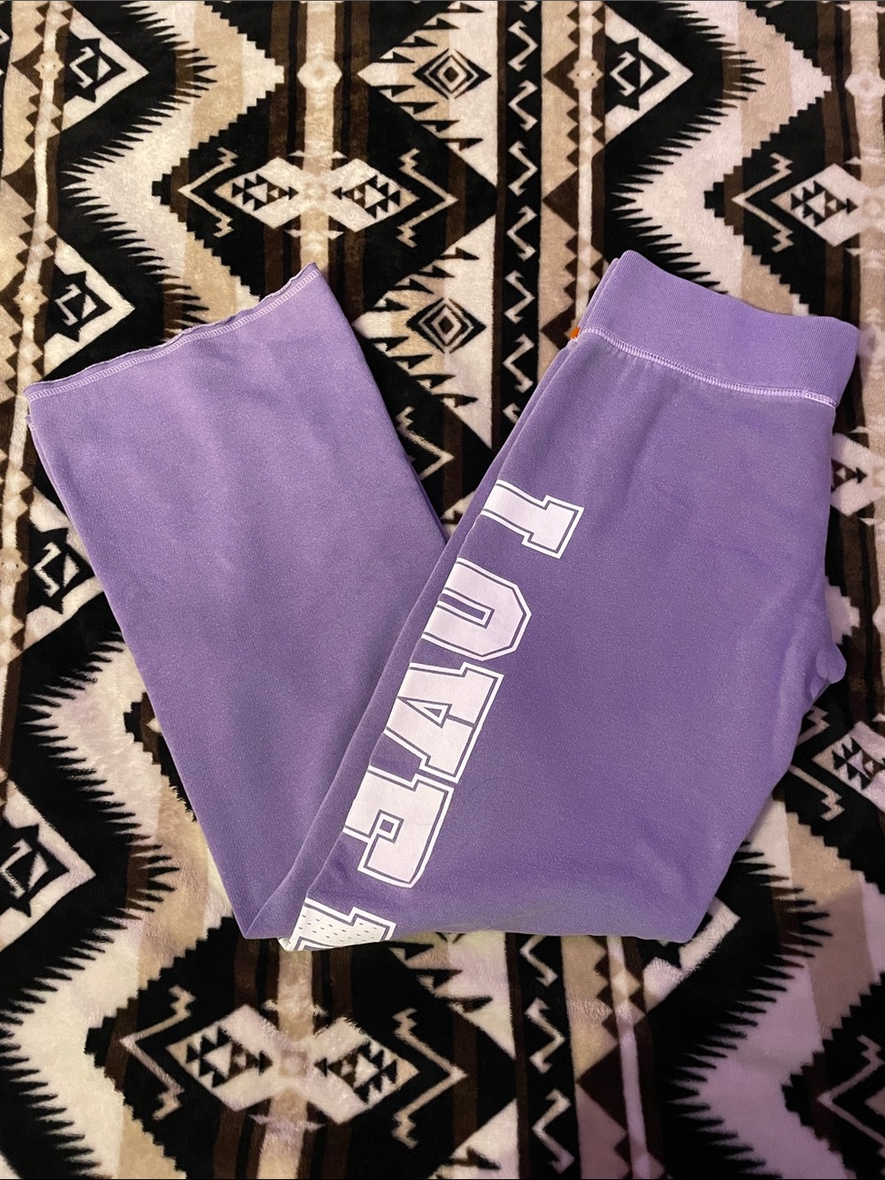 PINK purple Y2K pants (great condition!)